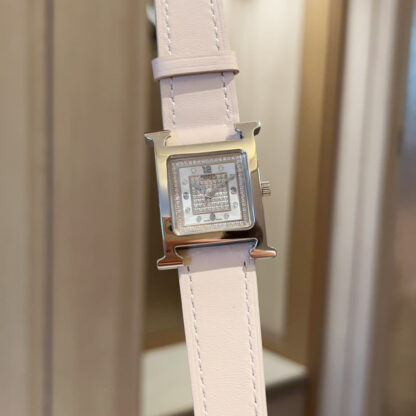 Hermes Square Dial Simple Quartz Watch - Image 3