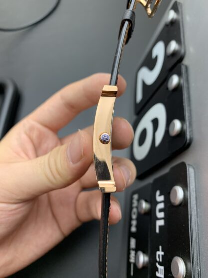 Hermes Square Dial Fashionable Temperament Watch - Image 3