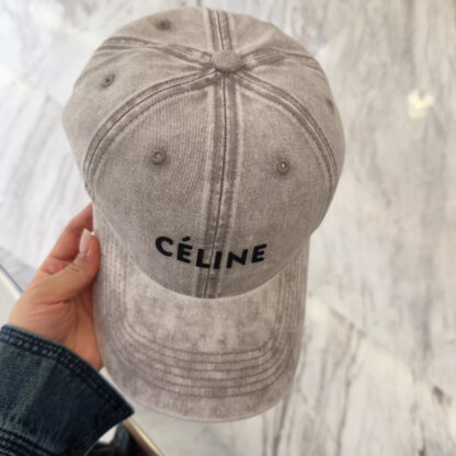 Celine best-selling baseball cap - Image 3