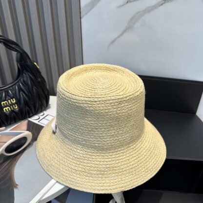 Celine simple raffia densely woven straw hat - Image 3