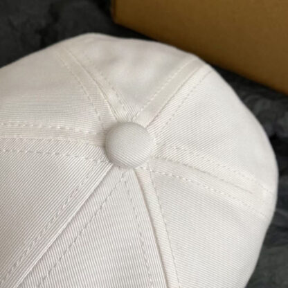 Celine all-match embroidered lettering baseball cap - Image 3