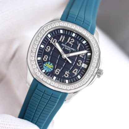 Patek Philippe Aquanaut Luce5268 Series Watch - Image 3