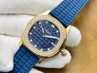 Patek Philippe Aquanaut Ladies Quartz Watch - Image 3