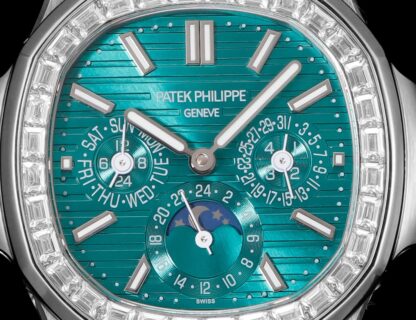 Patek Philippe Nautilus Complex Watch - Image 3