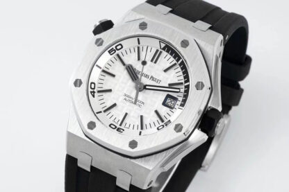 Patek Philippe Classic-Audemars Piguet 15710 King of Diving Watch - Image 3