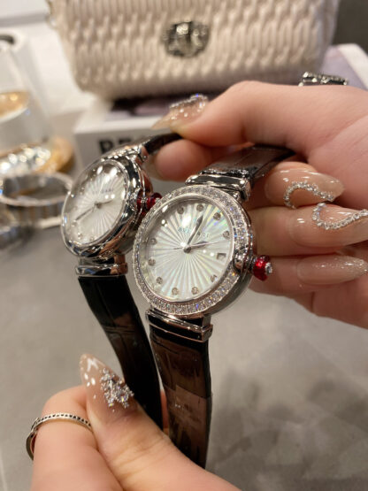 Bulgari's dazzling watch - Image 3