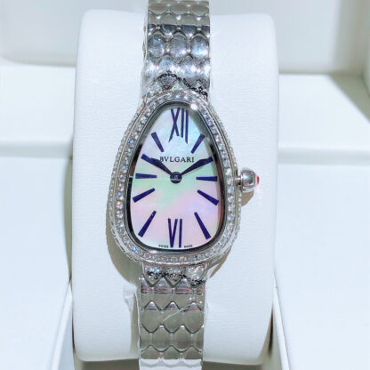 Bulgari's slim and shining classic snake shadow watch - Image 3