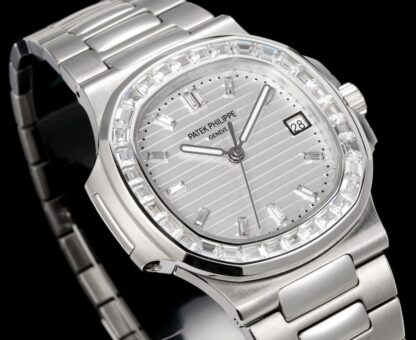 Patek Philippe Nautilus 5711 Diamond Limited Edition - Image 3
