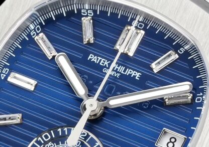 Patek Philippe Nautilus 5980 Multi-Function Chronograph - Image 3