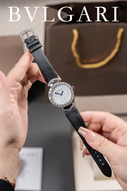 Bulgari luxury soft wrist watch - Image 3