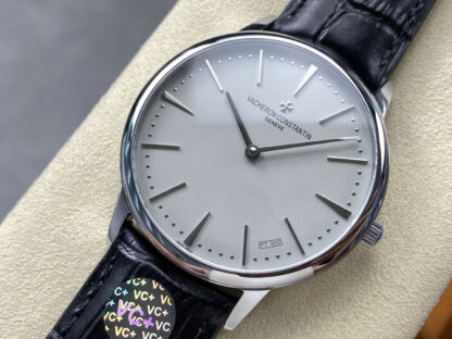 Vacheron Constantin exquisite and versatile watch - Image 3