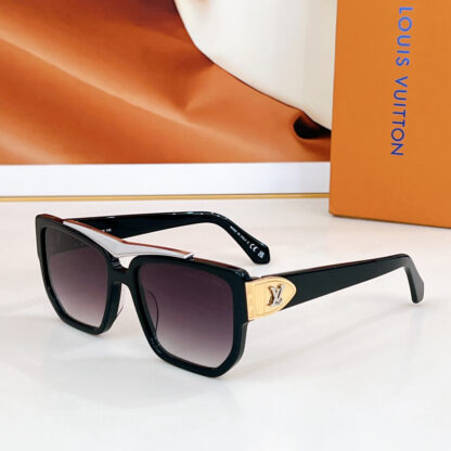 LOUIS VUITTON Fashion Sunglasses - Image 4