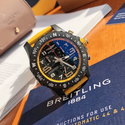 Breitling Quartz Chronograph - Image 3