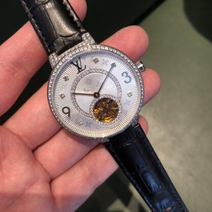 Louis Vuitton Les Ardentes High Jewelry Watch - Image 3