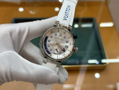 Louis Vuitton's versatile fashion watches - Image 3