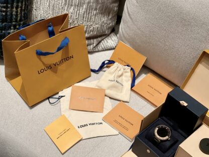 Louis Vuitton II Smartwatch - Image 2
