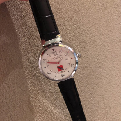 Louis Vuitton Cowhide Quartz Watch - Image 3