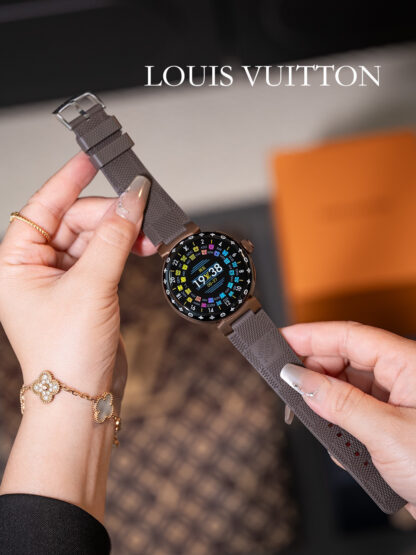 Louis Vuitton Cowhide Quartz Watch - Image 3