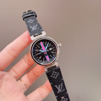 Louis Vuitton cowhide watch - Image 3