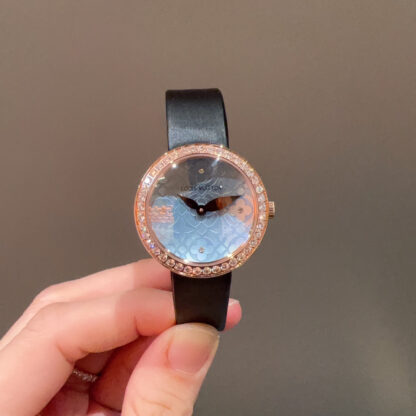 Louis Vuitton cowhide watch - Image 3