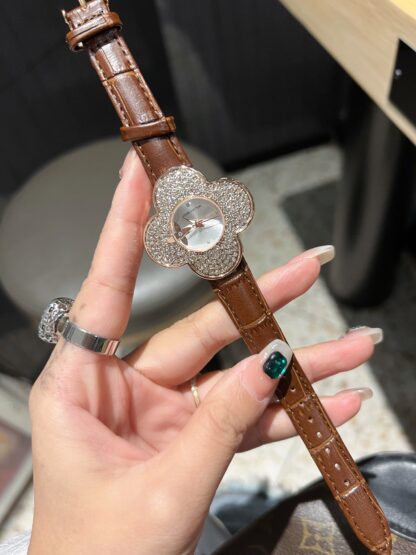 Bulgari Serpentine Comfort Watch - Image 3