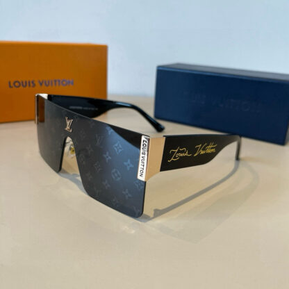 LOUIS VUITTON Fashion Sunglasses - Image 4