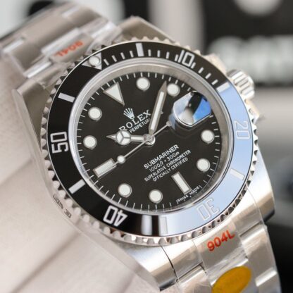 Rolex Oyster Submariner Date Submariner Automatic Mechanical - Image 3