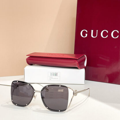 Gucci fashion sunglasses - Image 4