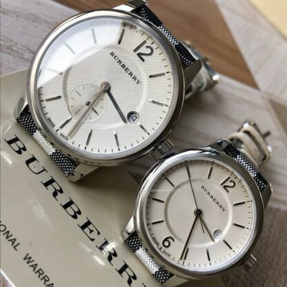 Burberry Classic Vintage Fashion Watch - Image 3