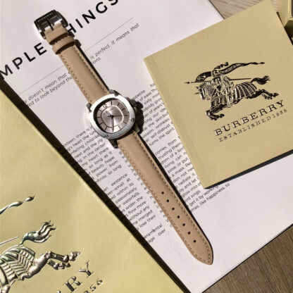 Burberry Quartz Women's Watch - Image 3