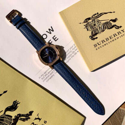 Burberry Quartz Women's Watch - Image 3