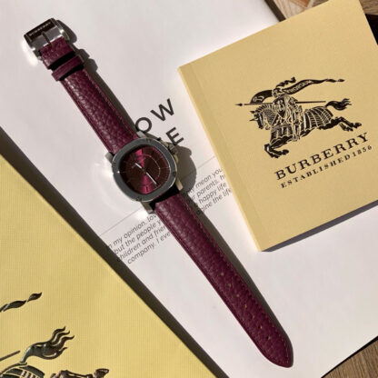 Burberry Quartz Women's Watch - Image 3