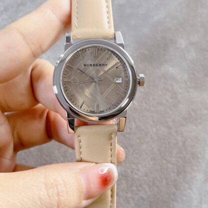 Burberry British Style Ladies Quartz Watch - Image 3