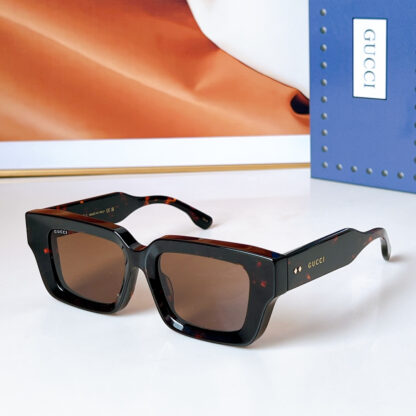 Gucci fashion sunglasses - Image 4
