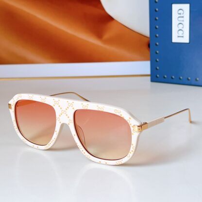 Gucci fashion sunglasses - Image 4