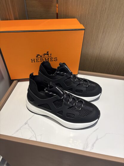 Hermes black stylish simple casual sports shoes - Image 3
