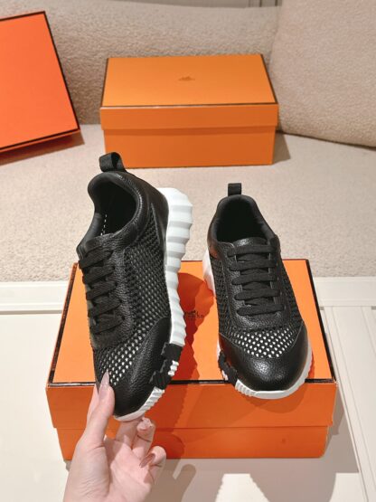 Hermes couple's breathable and lightweight black casual sports shoes - Image 3