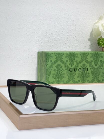 Gucci fashion sunglasses - Image 4