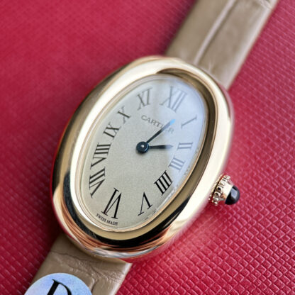 Cartier bathtub series elegant European style watch - Image 3