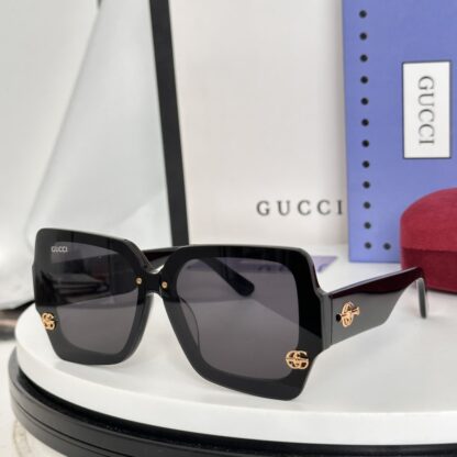 Gucci fashion sunglasses - Image 3