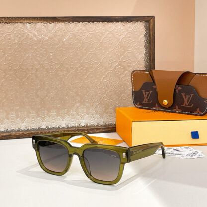 LOUIS VUITTON Fashion Sunglasses - Image 4