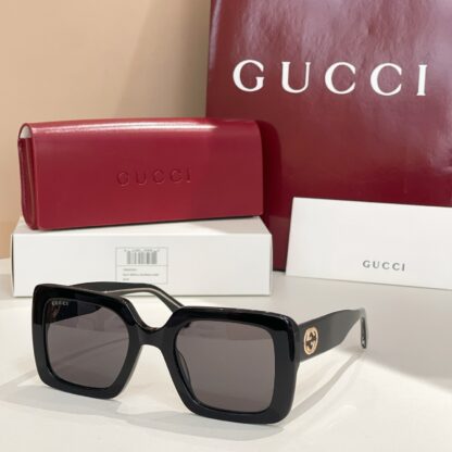 Gucci fashion sunglasses - Image 3