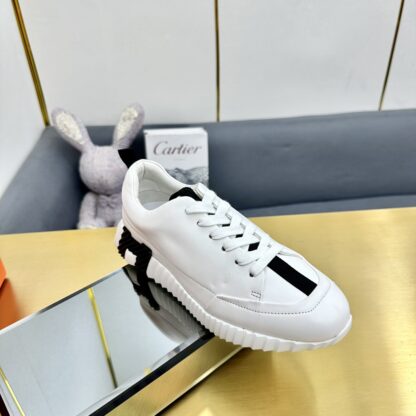 Hermès Spring and Summer Classic Couple's White and Black Sports Shoes - Image 3