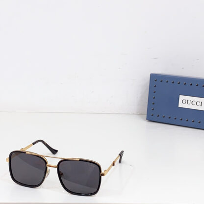 Gucci fashion sunglasses - Image 3