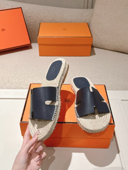 Hermes dark blue spring and summer comfortable and fashionable straw slippers - Image 3