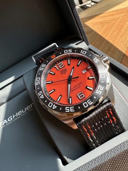 TAG Heuer F1 series quartz men's watch - Image 3