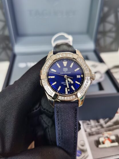 TAGHeuer Aquaracer Series Quartz Women's Watch - Image 2