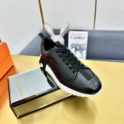 Hermès Spring and Summer Black and White Couple Classic Sports Casual Shoes - Image 3