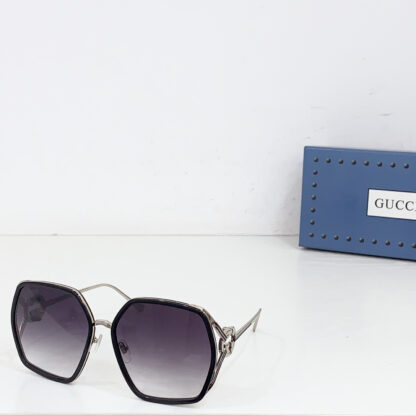 Gucci fashion sunglasses - Image 3