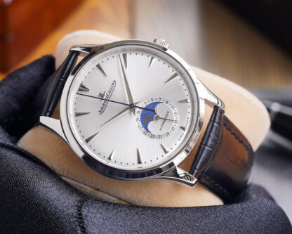 Jaeger-LeCoultre Master Moon Phase - Image 3